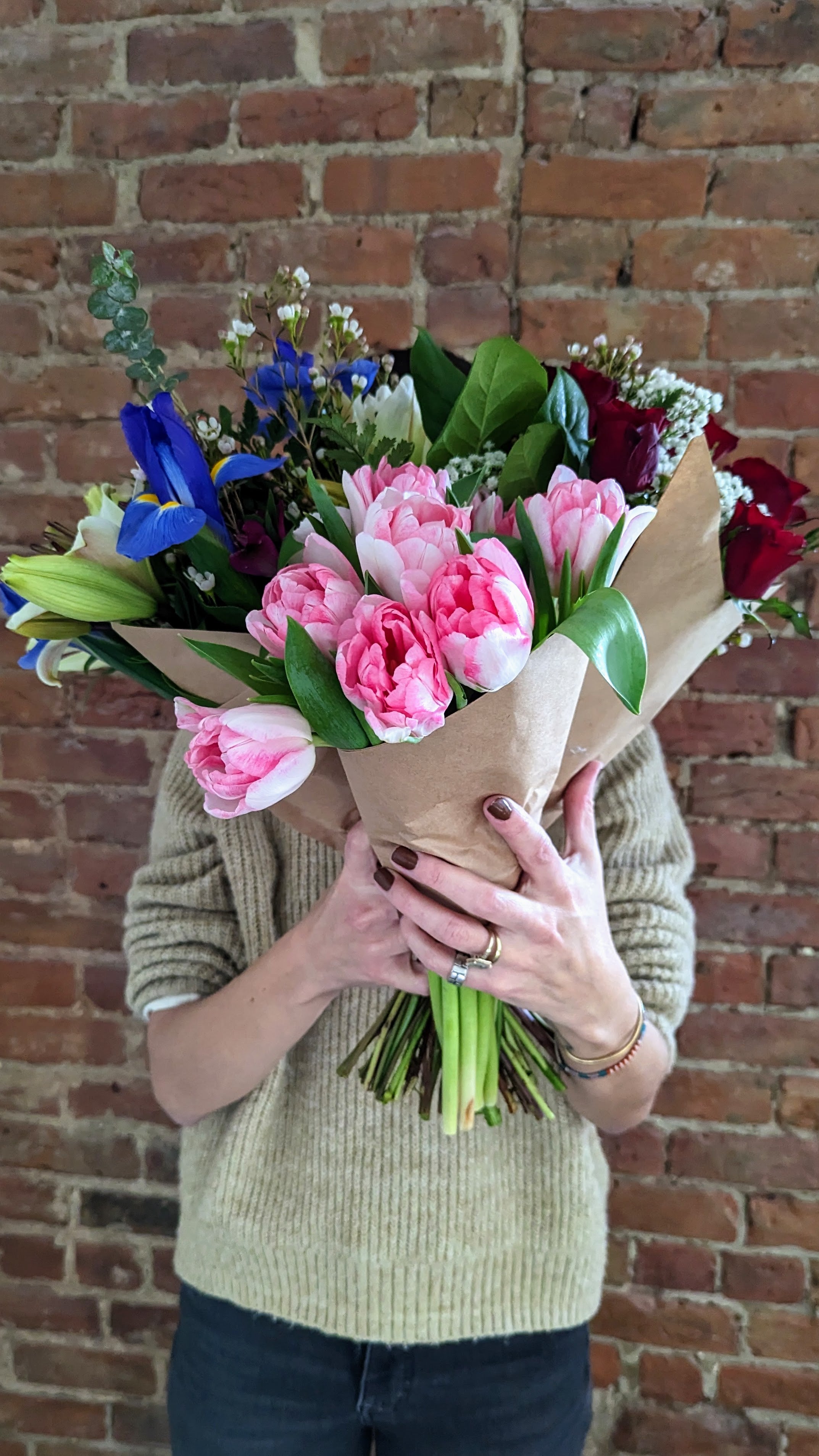 Benefits of a Floral Subscription - Bloomie Flower Studio